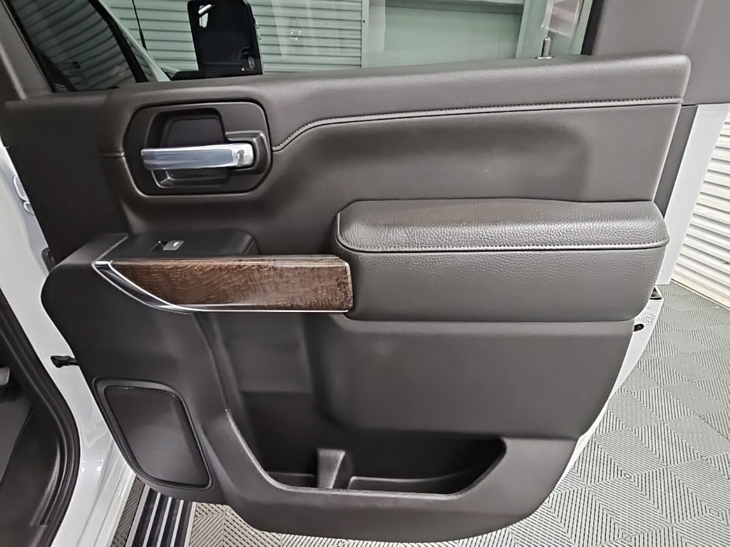 Certified 2023 GMC Sierra 3500 Denali w/ Denali Ultimate Package image 39