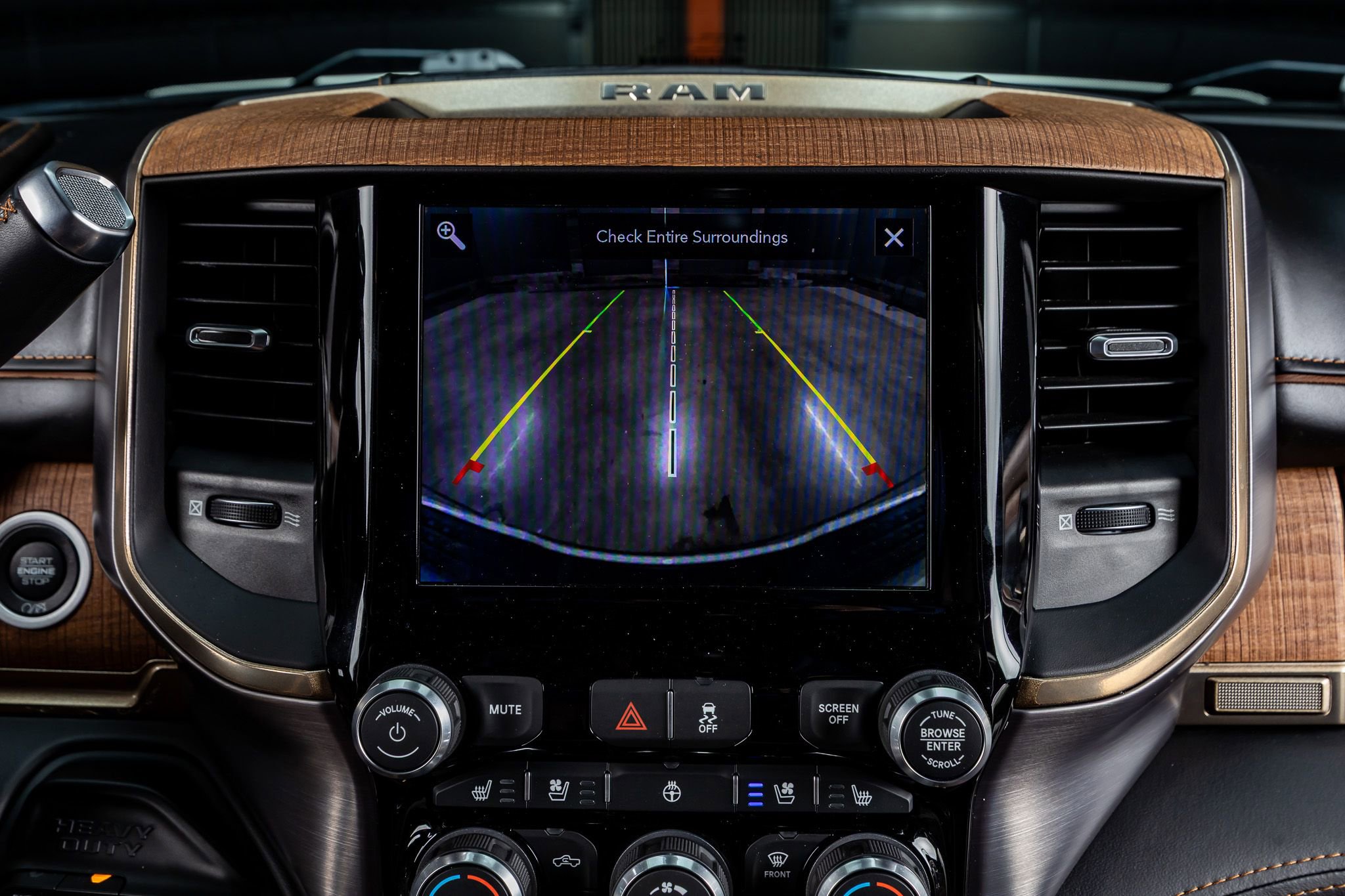 Used 2020 RAM 3500 Limited image 26