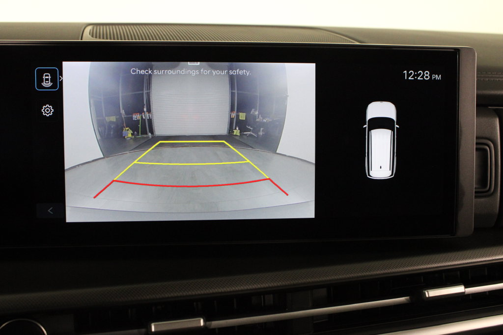 Certified 2026 Hyundai Santa Fe SEL FWD image 31