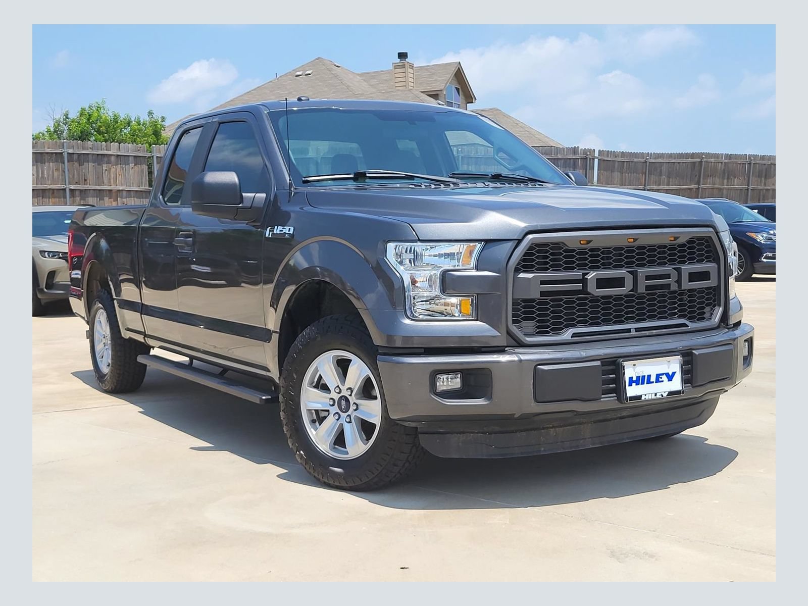 Used 2016 Ford F150 XL w/ Equipment Group 101A Mid RWD image 1