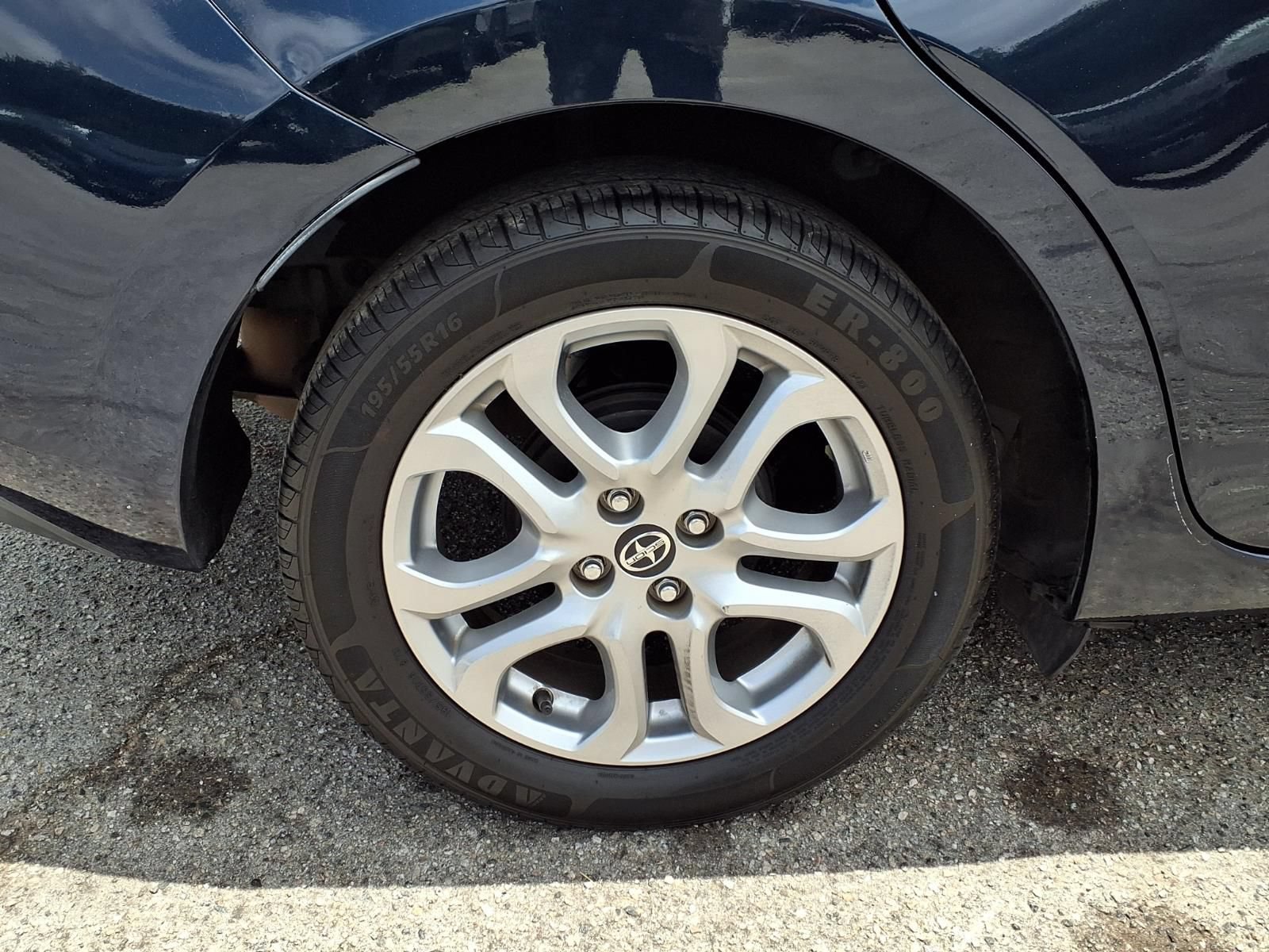 Used 2016 Scion iA FWD image 4
