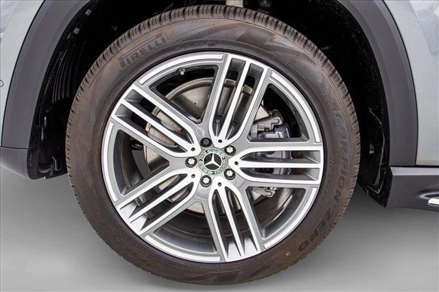 New 2026 Mercedes-Benz GLS 450 4MATIC image 9