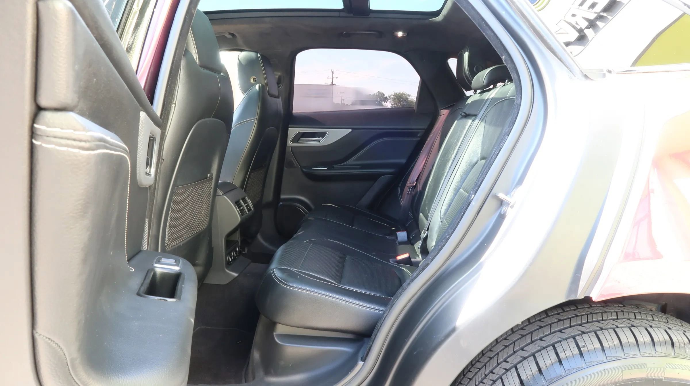Used 2020 Jaguar F-PACE S AWD/4WD image 19