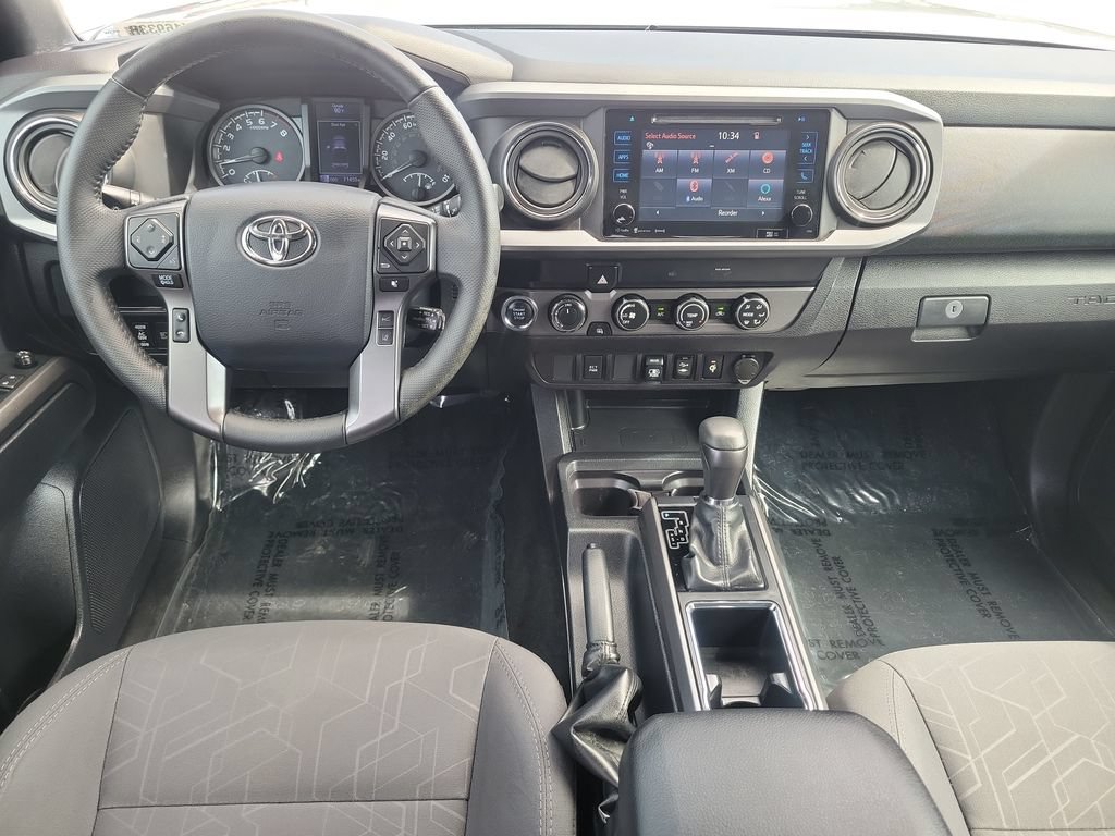 Used 2019 Toyota Tacoma TRD Sport AWD/4WD image 27