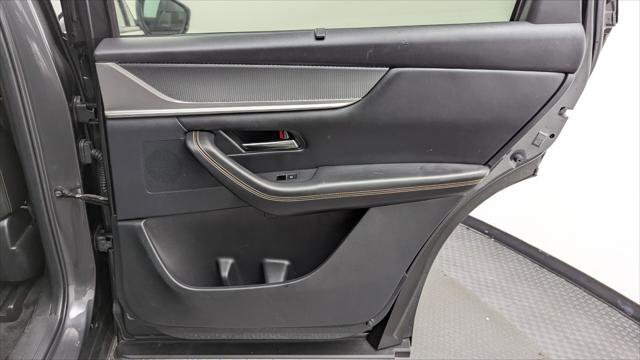 Used 2024 MAZDA CX-90 Plug-In Hybrid w/ Premium Pkg AWD/4WD image 21