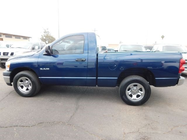 Used 2008 Dodge Ram 1500 Truck ST image 4