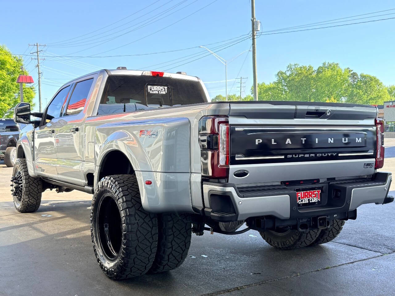 Used 2024 Ford F450 Platinum w/ FX4 Off-Road Package image 5