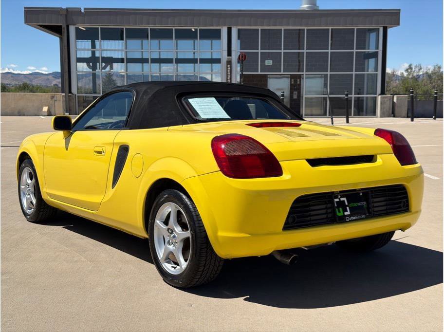 Used 2001 Toyota MR2 image 6