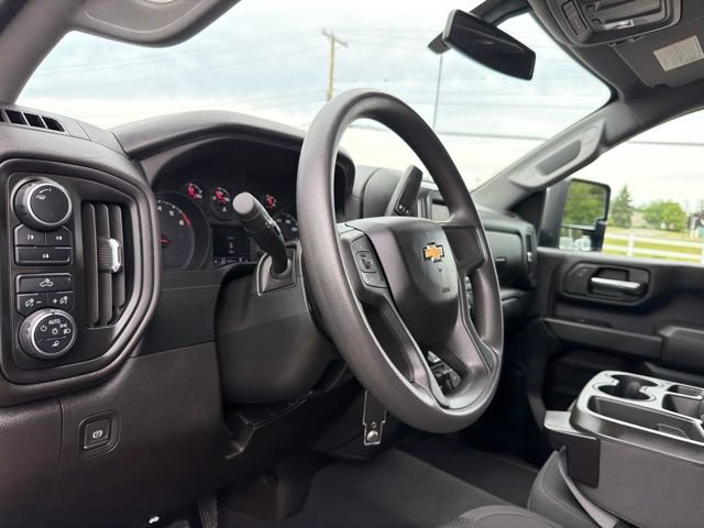 Used 2022 Chevrolet Silverado 2500 Custom w/ Custom Value Package AWD/4WD image 14