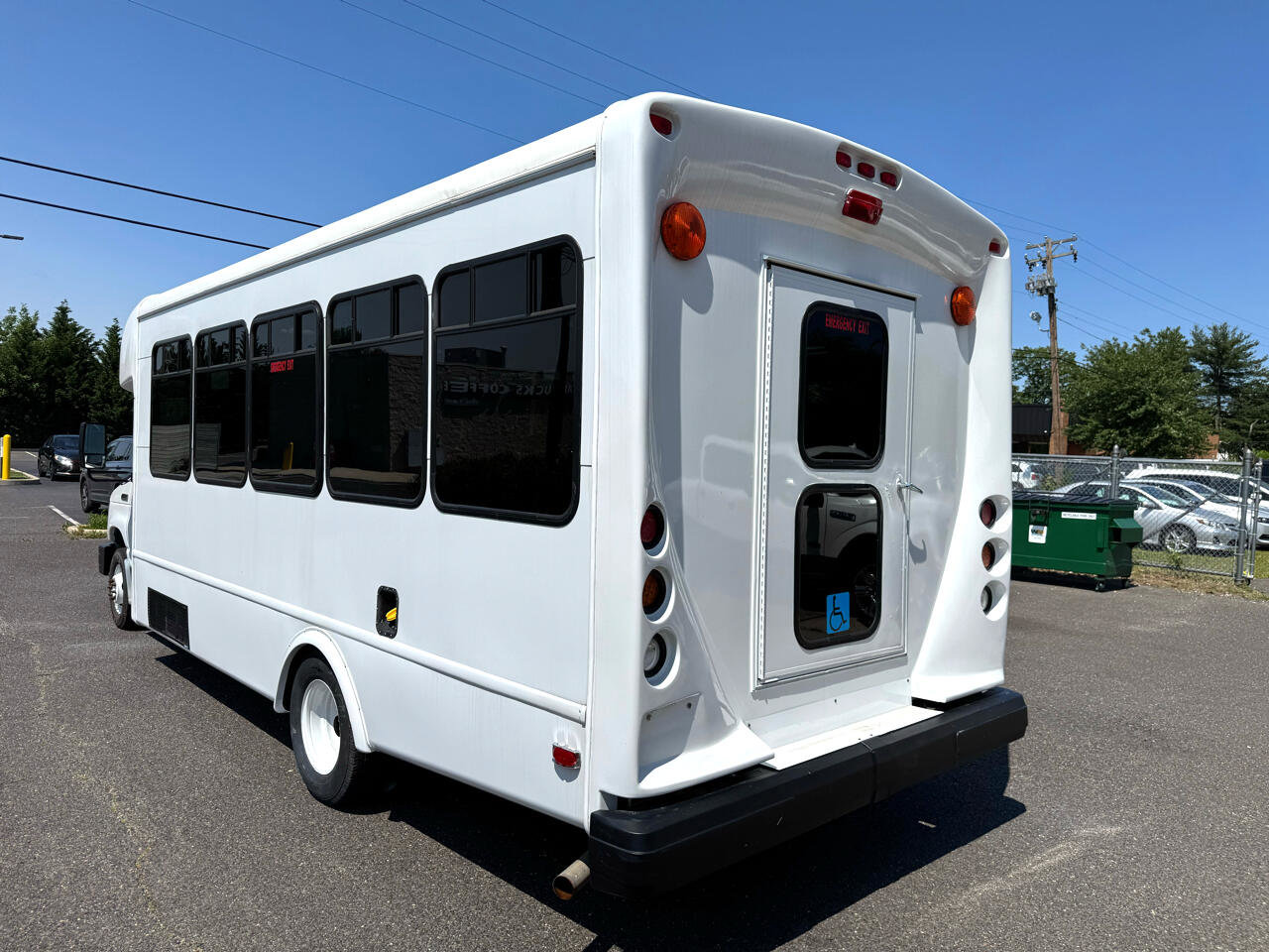 Used 2012 Ford E-450 and Econoline 450 Super Duty w/ Shuttle Bus Prep Pkg image 9