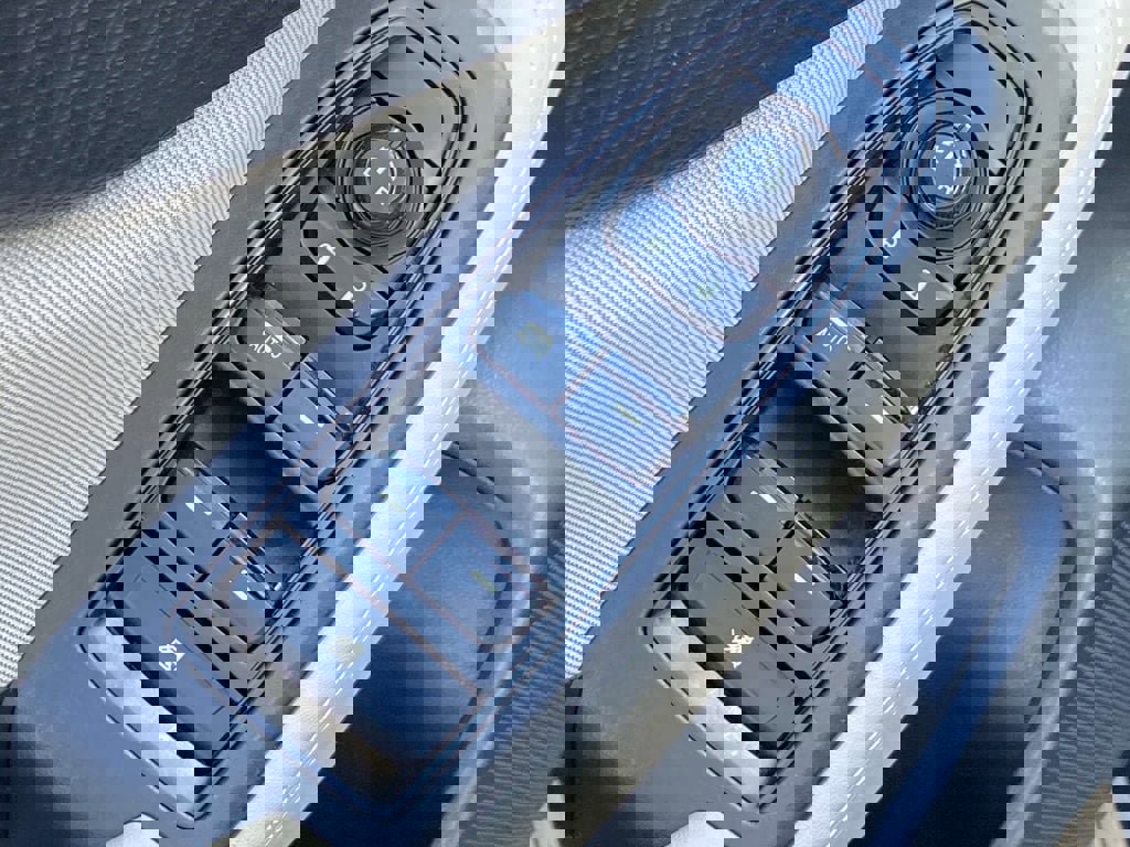 Certified 2022 Subaru Forester AWD/4WD image 30