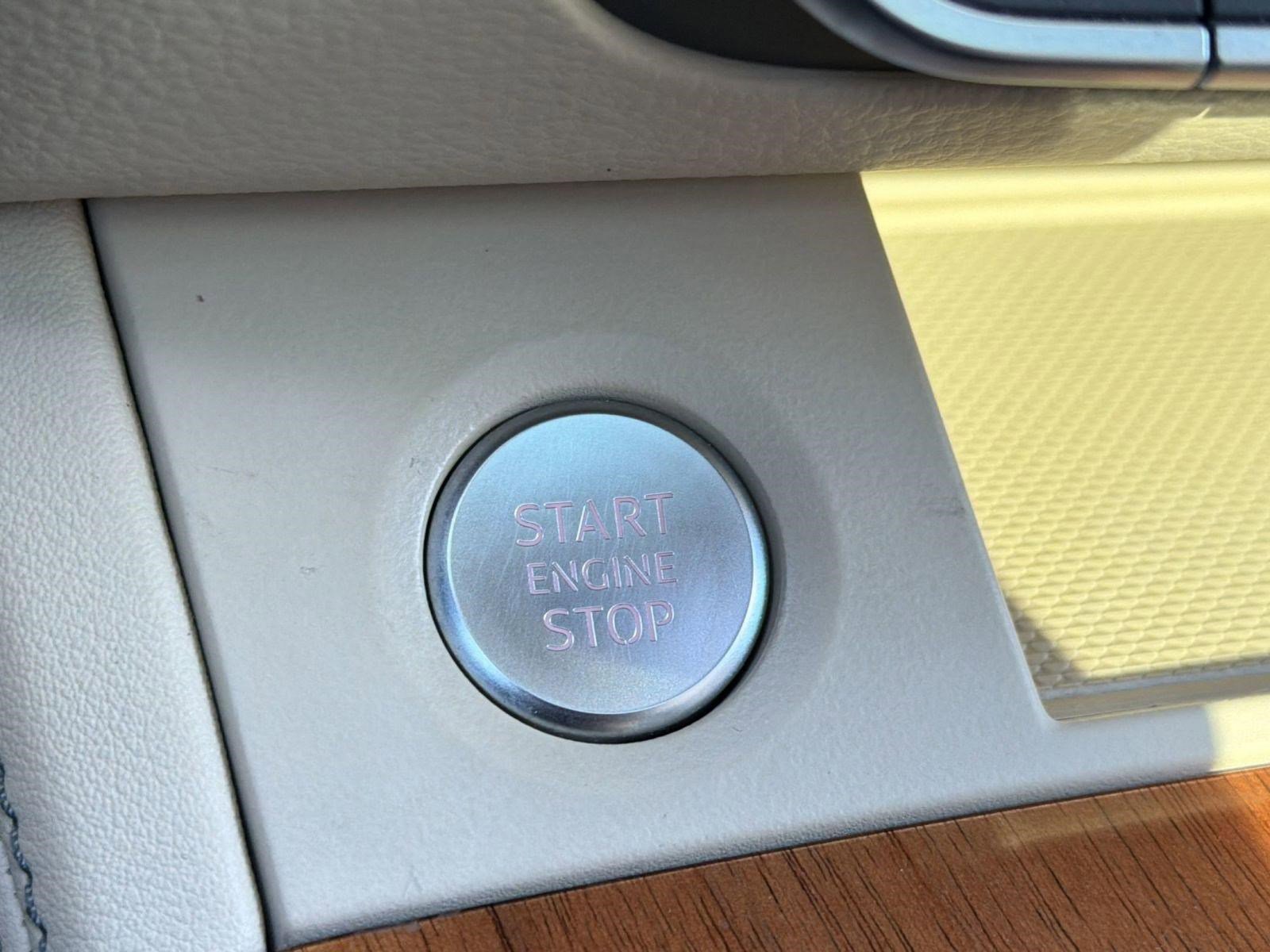 Used 2022 Audi Q5 e Premium Plus w/ Premium Plus Package image 26