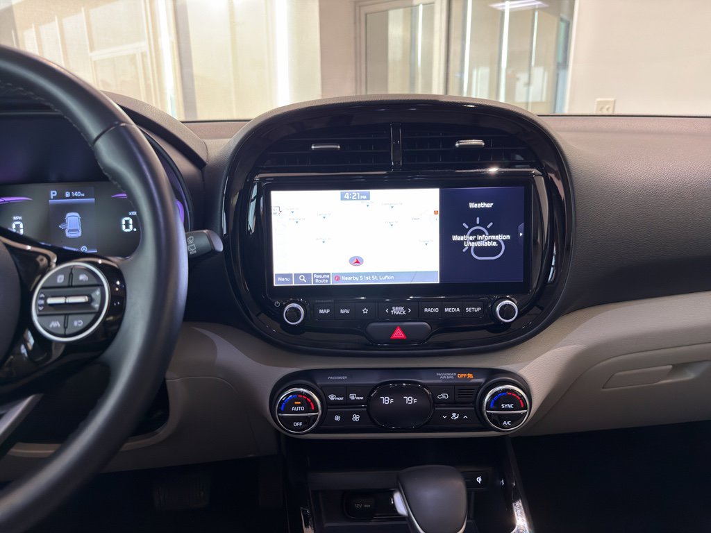 Certified 2024 Kia Soul EX image 18