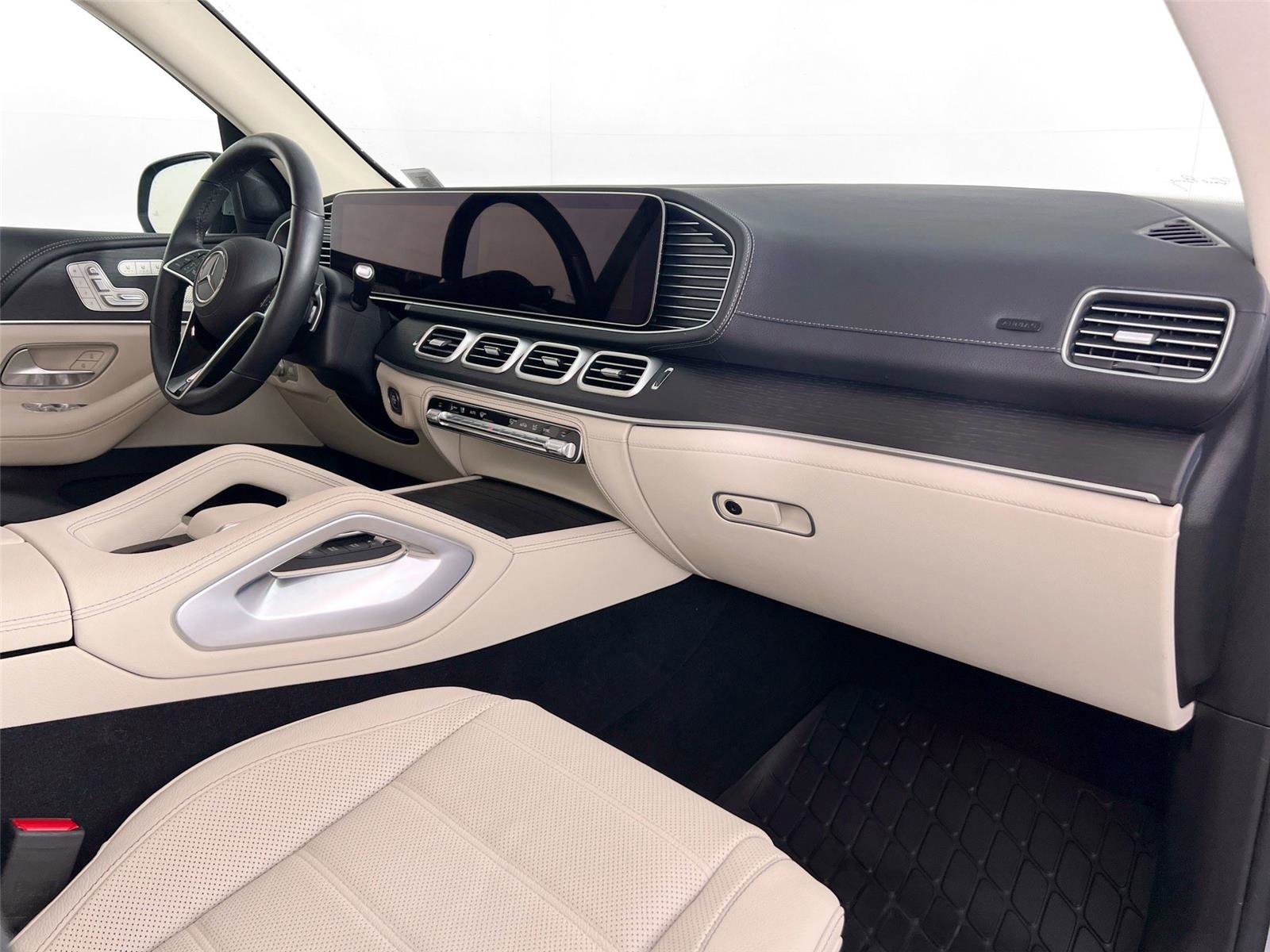 Certified 2025 Mercedes-Benz GLE 350 4MATIC image 27