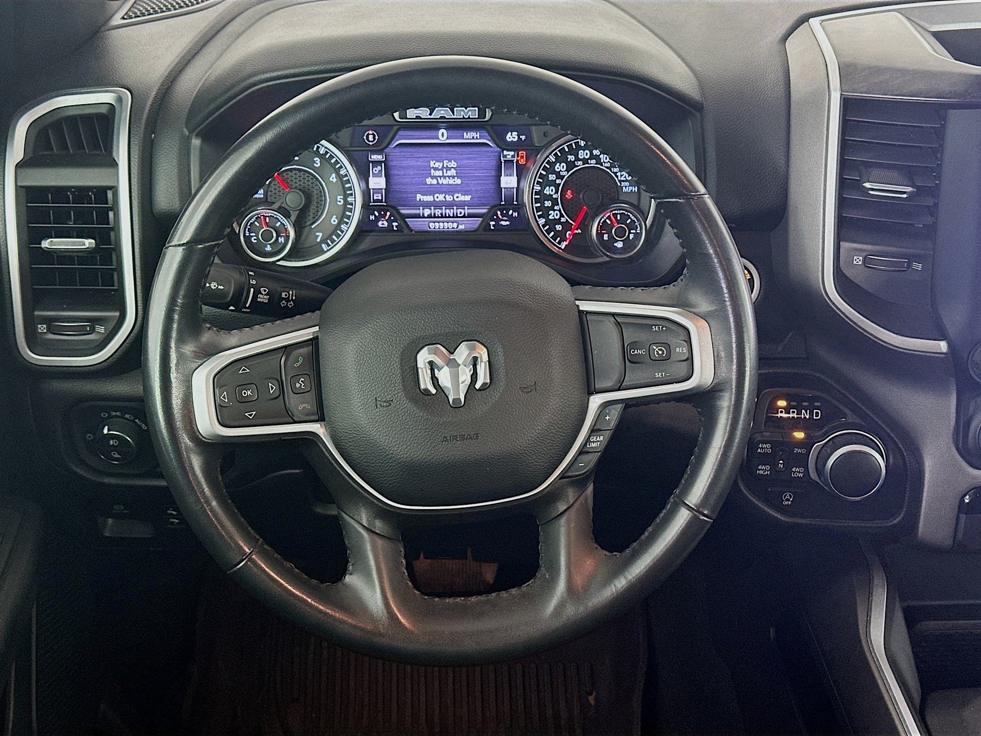 Used 2022 RAM 1500 Big Horn AWD/4WD image 17
