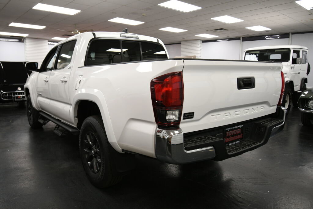 Certified 2023 Toyota Tacoma SR5 image 5