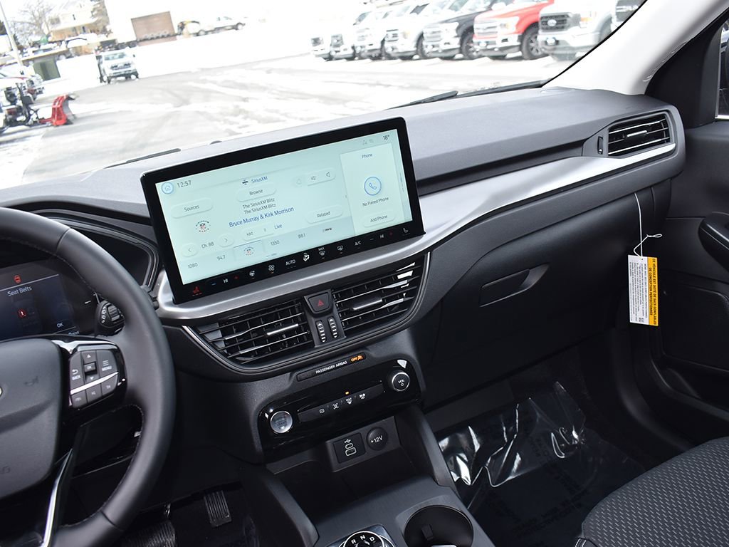 New 2026 Ford Escape SE image 16