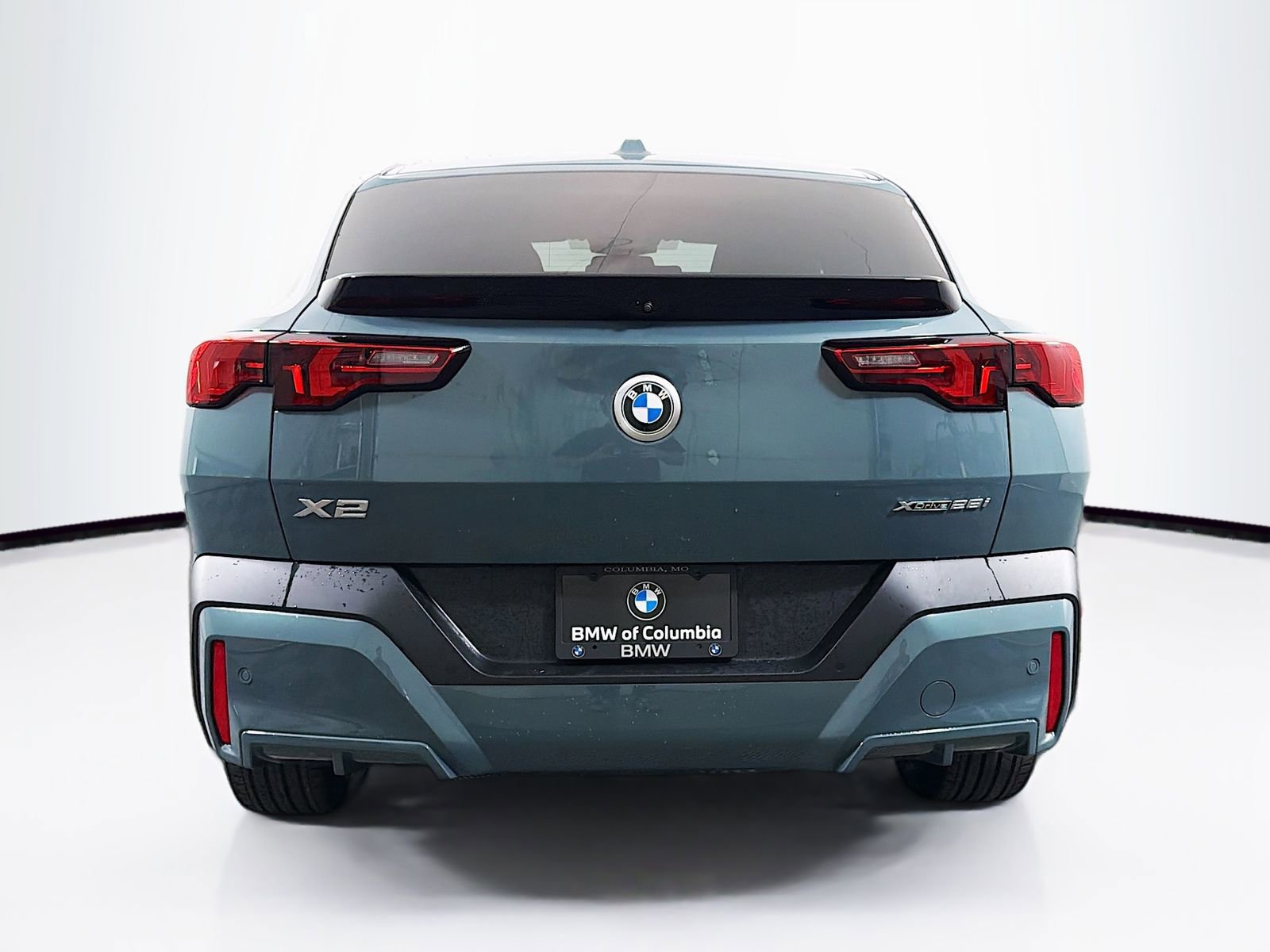 Used 2024 BMW X2 xDrive28i AWD/4WD image 6