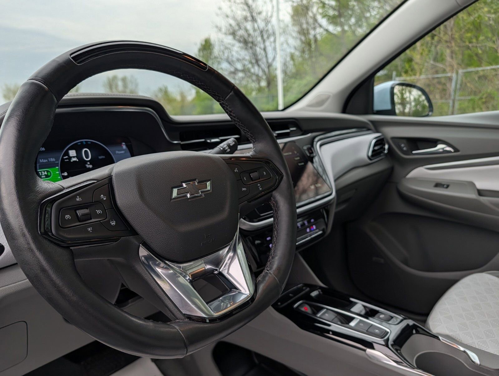 Used 2023 Chevrolet Bolt EUV Premier w/ Sun & Sound Package FWD image 29