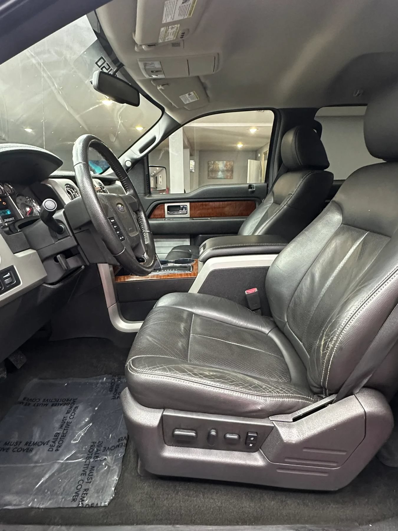 Used 2010 Ford F150 Lariat AWD/4WD image 13