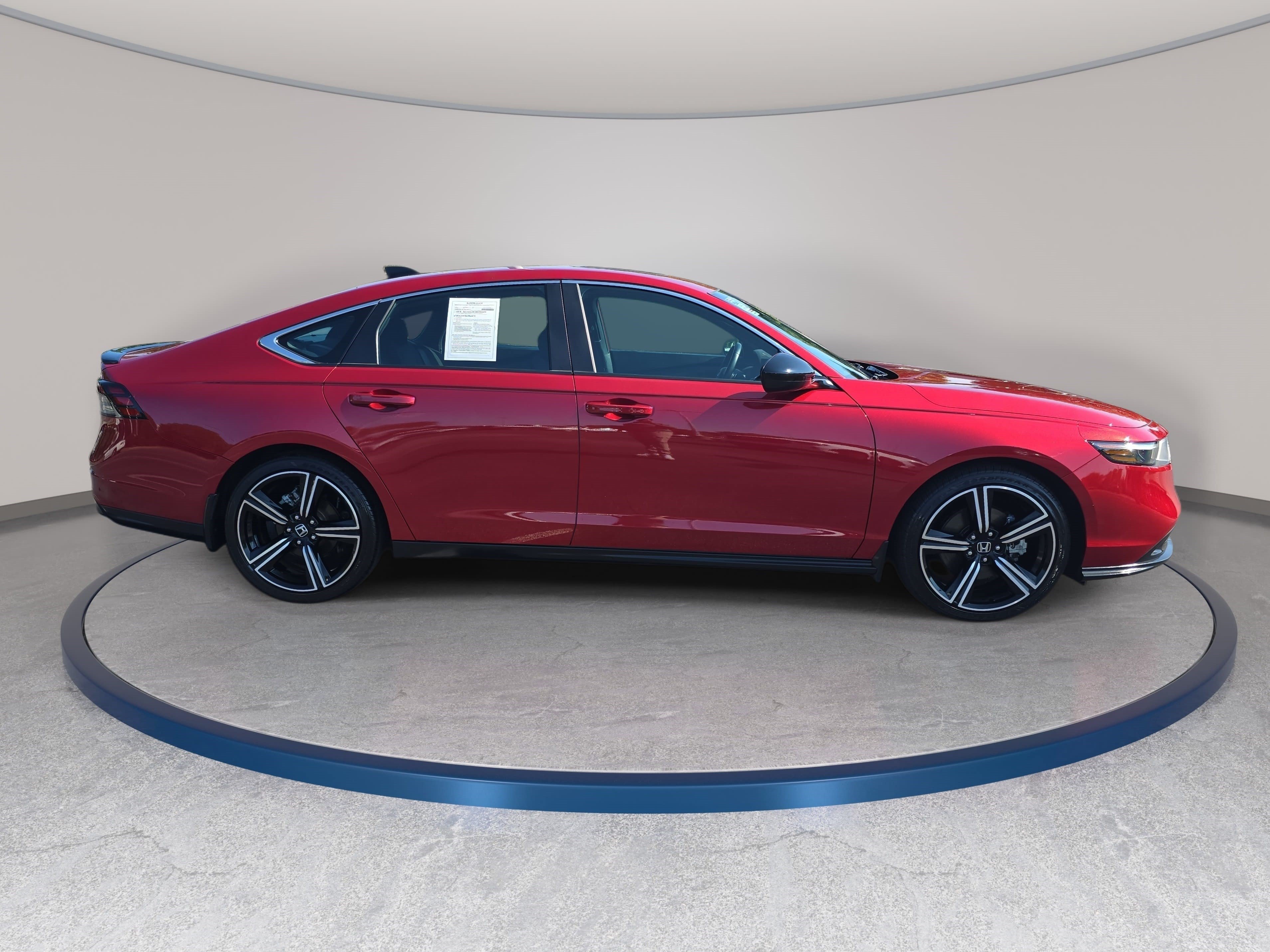 Used 2024 Honda Accord Sport image 4