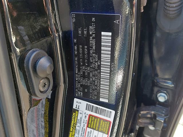 Used 2023 Toyota Highlander L AWD/4WD image 37