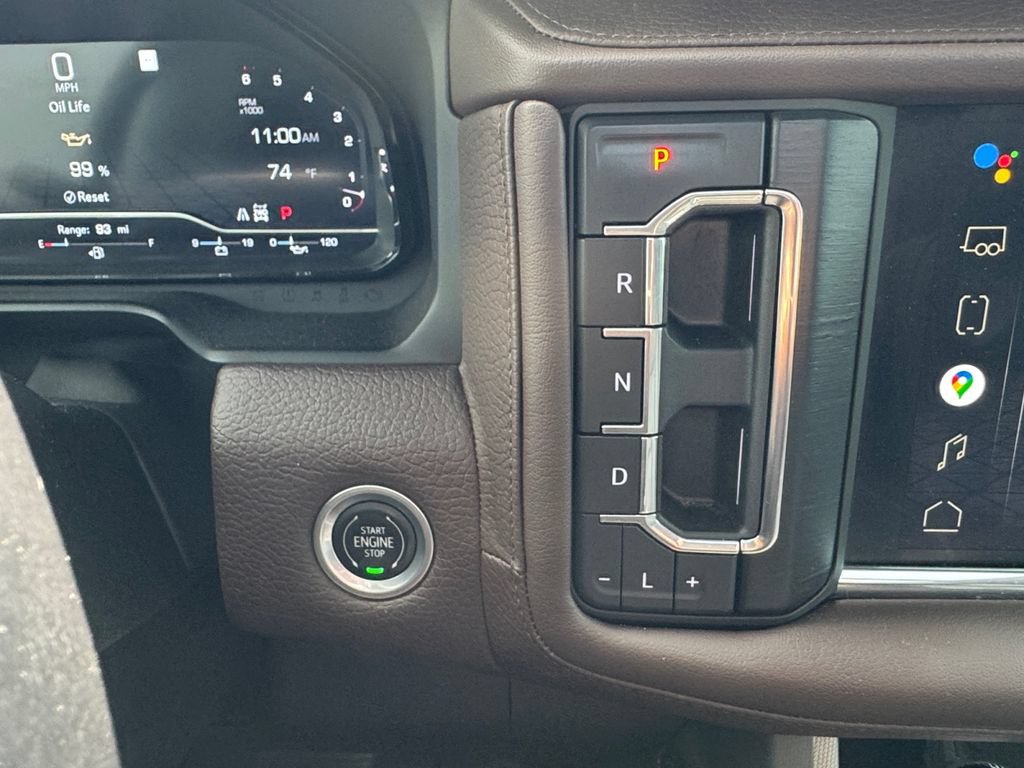 Used 2022 GMC Yukon XL Denali AWD/4WD image 34
