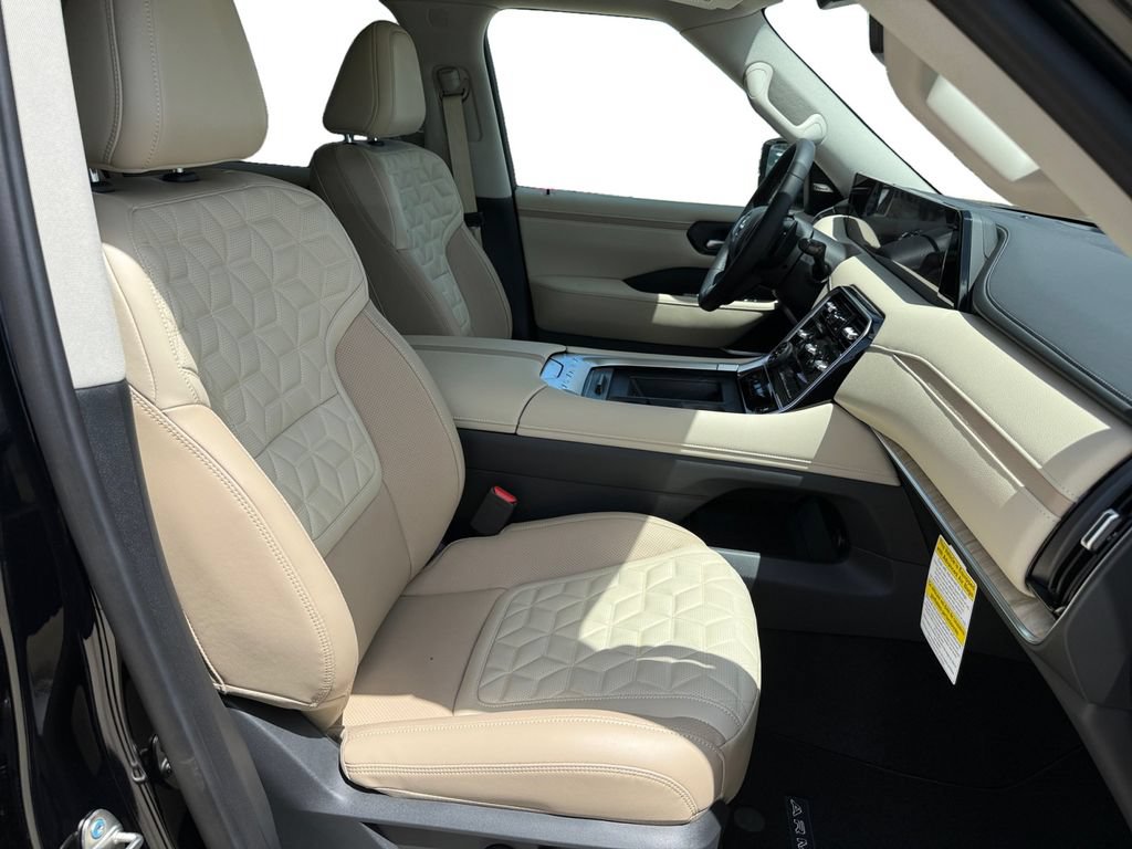 New 2026 Nissan Armada Platinum w/ Accent Package AWD/4WD image 16