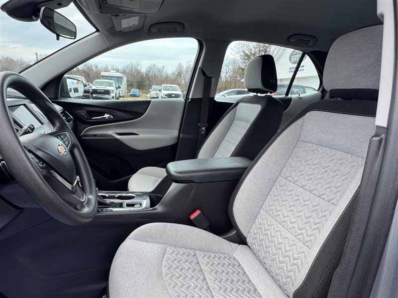 Used 2023 Chevrolet Equinox LS w/ LPO, Floor Liner Package image 40