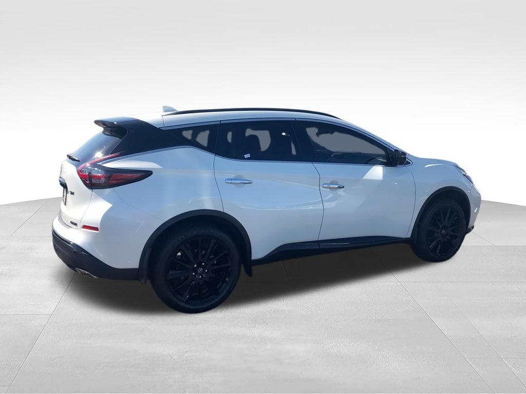 Used 2023 Nissan Murano SV w/ SV Midnight Edition Package FWD image 10