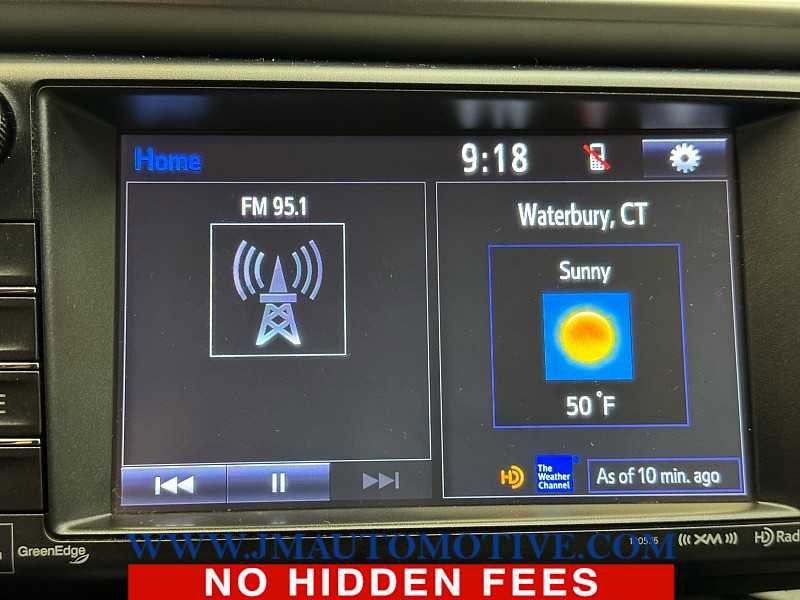 Used 2017 Toyota RAV4 Limited w/ Advanced Technology Package AWD/4WD image 28