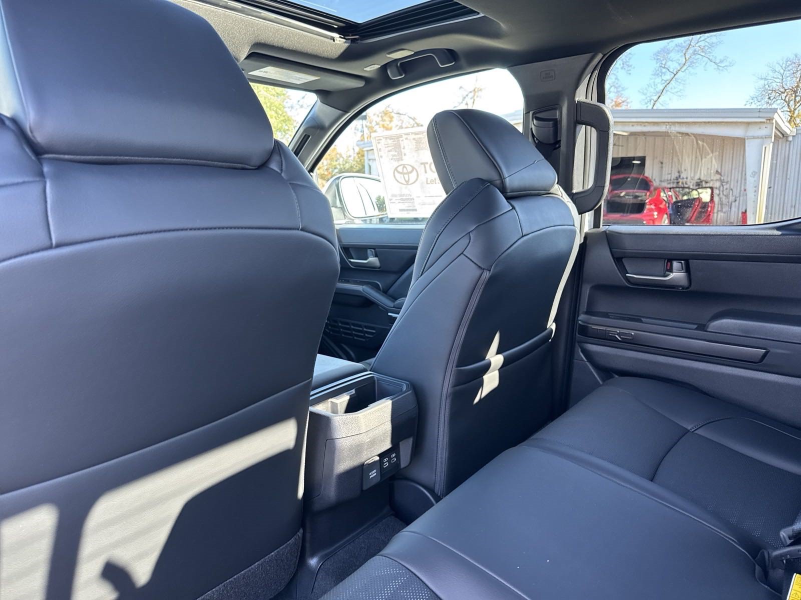 New 2024 Toyota Tacoma TRD Sport w/ TRD Sport Premium Package AWD/4WD image 28
