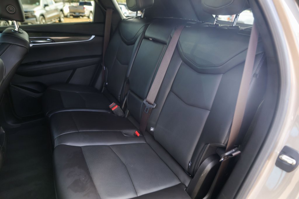 Used 2023 Cadillac XT5 Sportv w/ Technology Package image 26