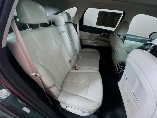 Used 2022 Kia Sorento S w/ Panoramic Sunroof Package AWD/4WD image 30