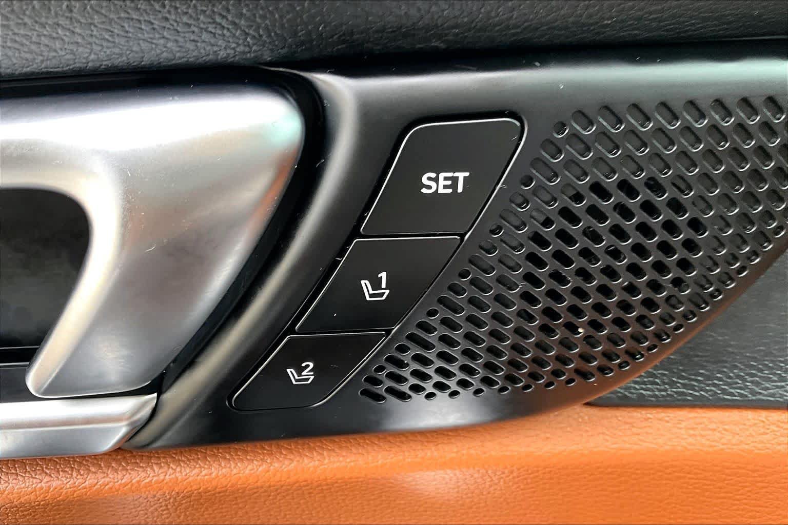 Certified 2025 Kia Telluride SX X-Line AWD/4WD image 32