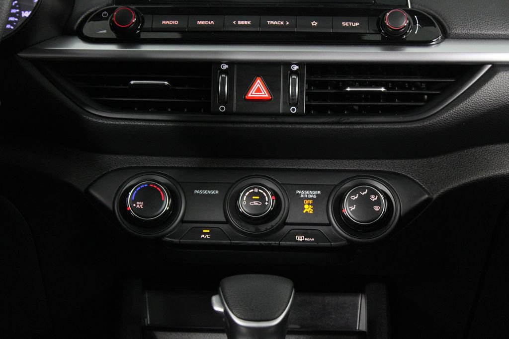 Used 2023 Kia Forte LXS w/ LXS Technology Package FWD image 21
