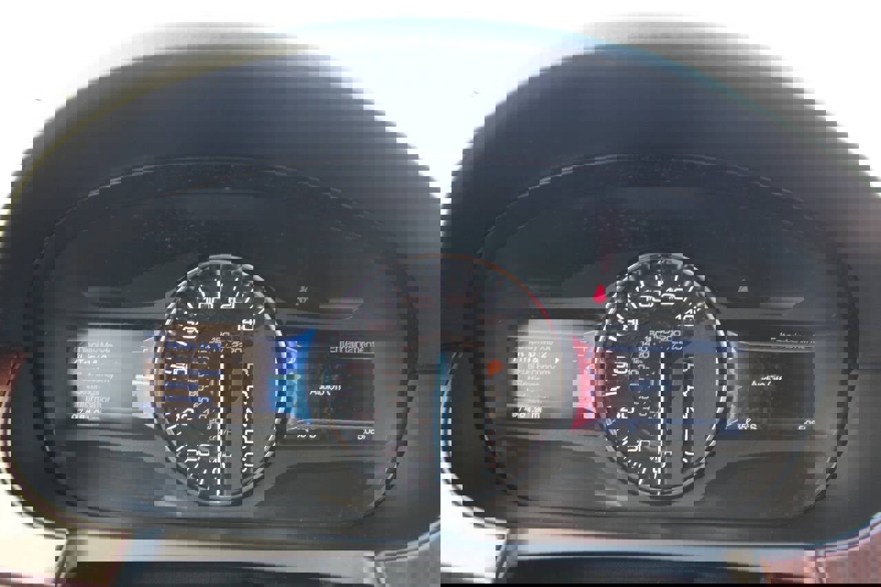 Used 2013 Ford Edge Limited image 28