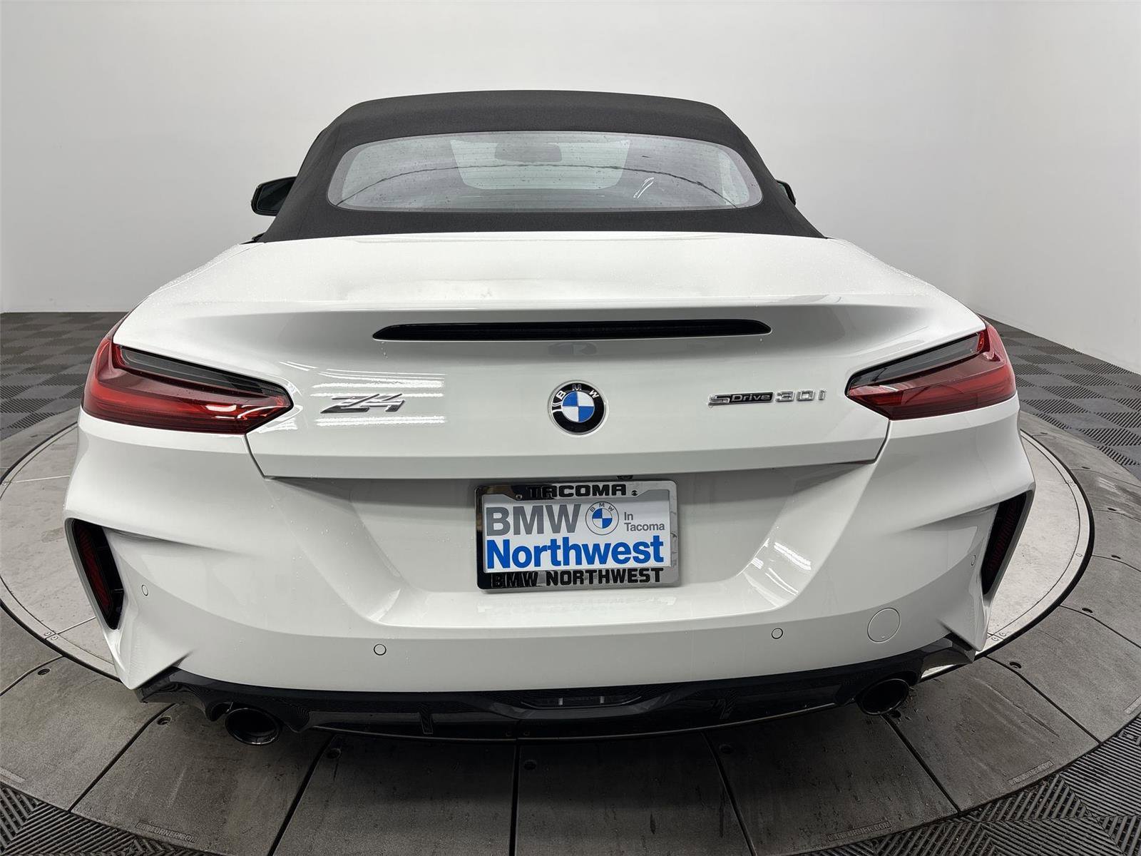 New 2026 BMW Z4 sDrive30i w/ Shadowloine Package image 15