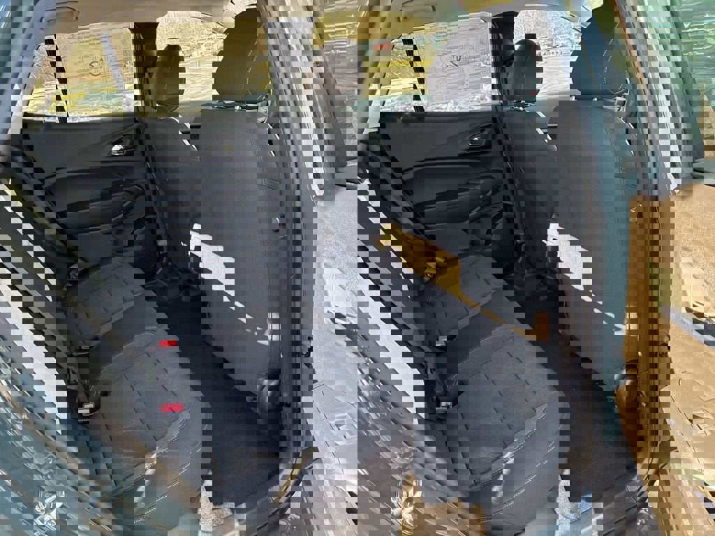 New 2026 Chevrolet Trax LS w/ LS Convenience Package image 28