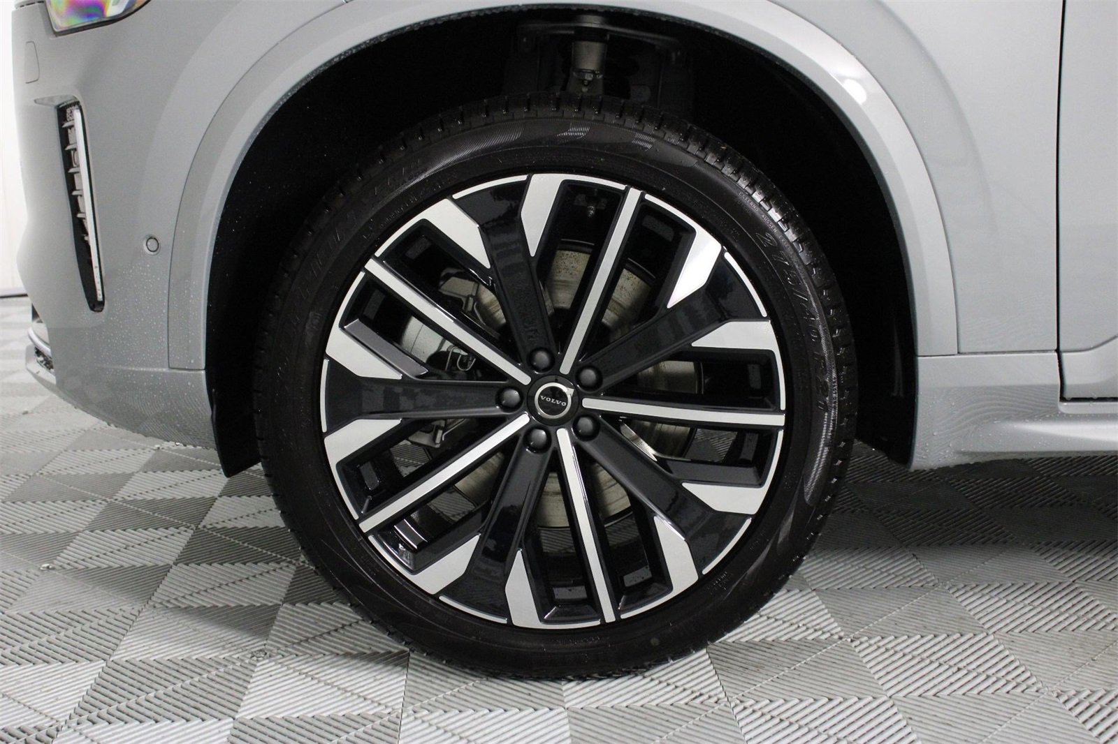 New 2026 Volvo XC90 T8 Plus image 13