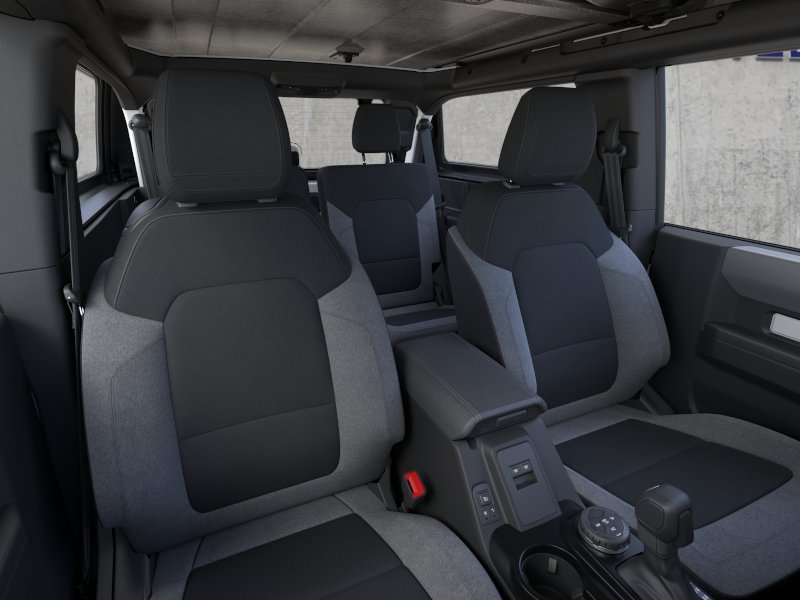 New 2026 Ford Bronco 2-Door AWD/4WD image 31