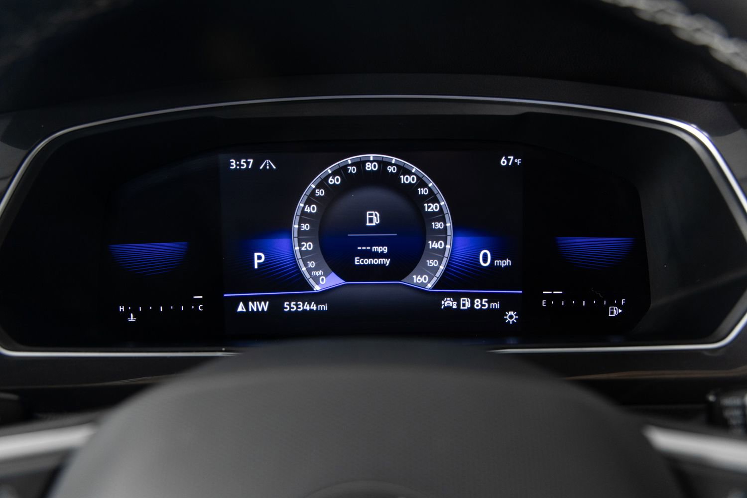 Used 2022 Volkswagen Tiguan SE image 33