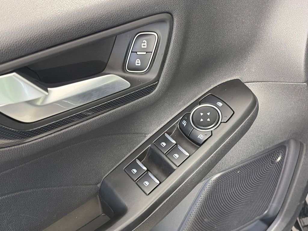 Used 2025 Ford Escape ST-Line Select image 25