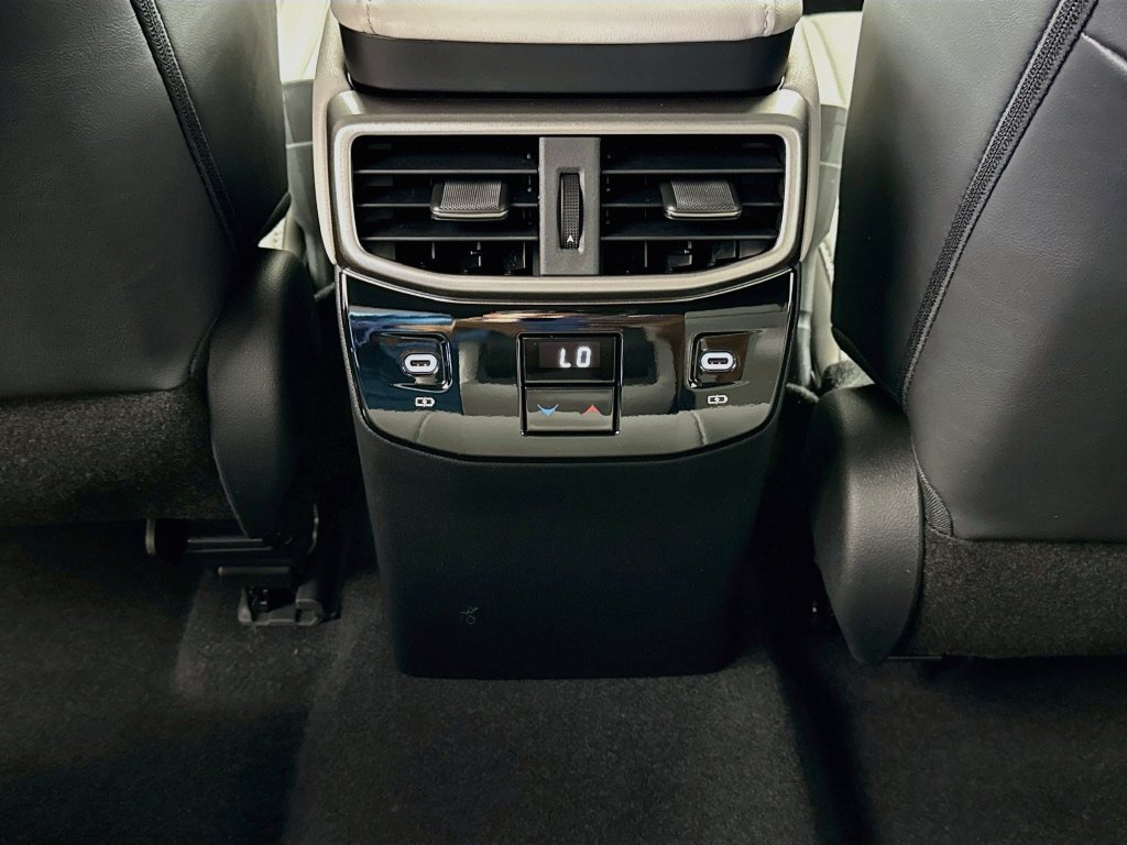 New 2026 Lexus RX 350 FWD image 18