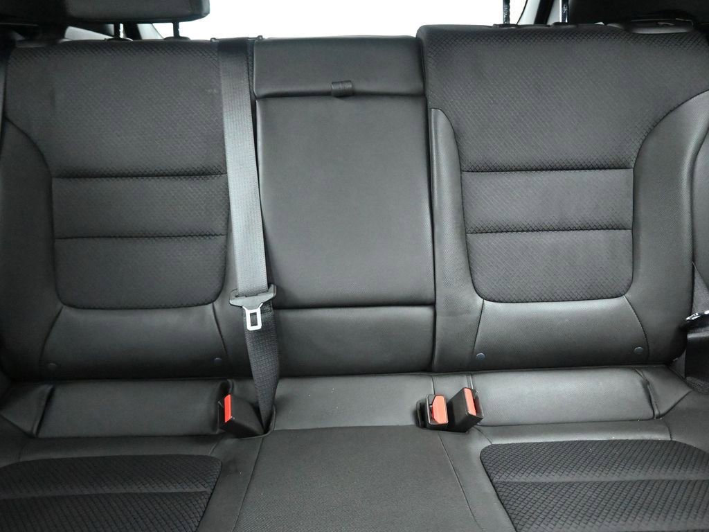 Used 2023 Chevrolet TrailBlazer RS w/ Convenience Package AWD/4WD image 28