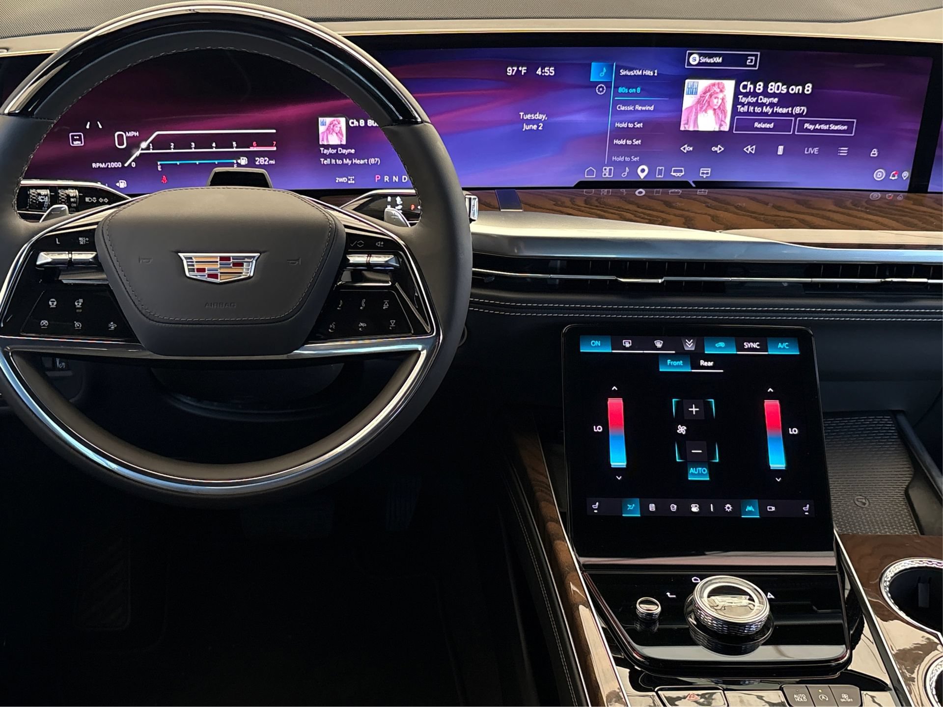 New 2026 Cadillac Escalade Platinum Sport AWD/4WD image 16