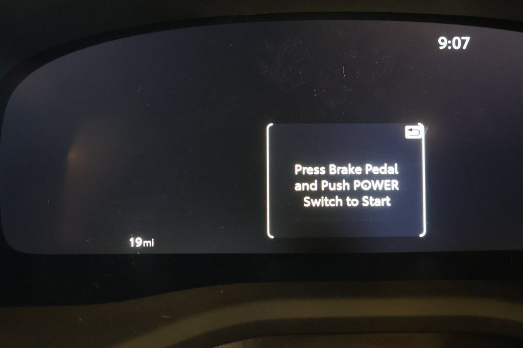Used 2026 Toyota Camry XLE w/ Premium Package FWD image 15