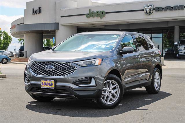 Used 2023 Ford Edge SEL image 1