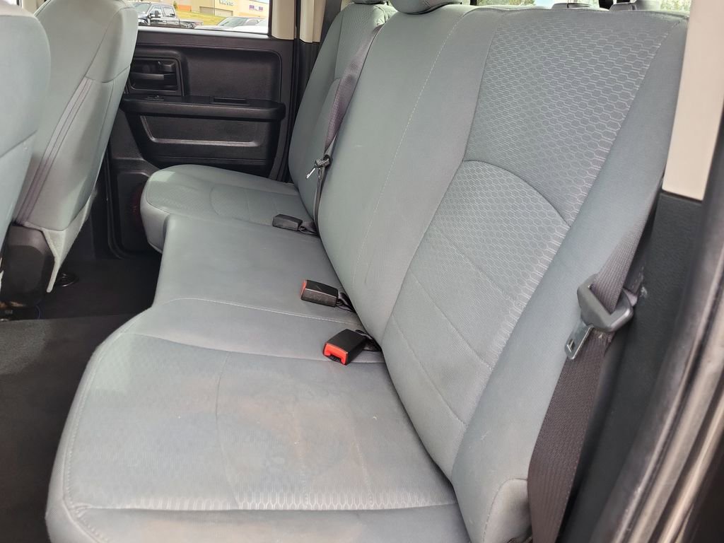 Used 2016 RAM 1500 Express AWD/4WD image 12