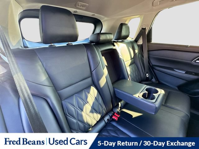 Used 2023 Nissan Rogue Platinum AWD/4WD image 36